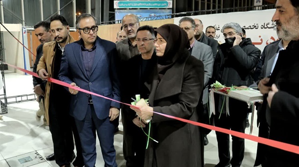 آغار به کار نمایشگاه صنایع غذایی، آرد، نان و صنایع وابسته در زنجان